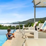 Saphora Sea Front Evgiros