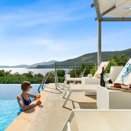 Saphora Sea Front Evgiros